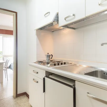 Yachting Apartmán *